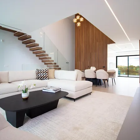 Prázdninový dům Luxury Townhouse With Sea View Albufeira